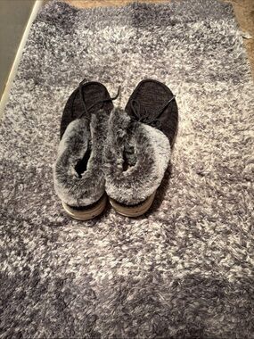 Hey Dude Gray Faux-Fur Lined Slip-On Slippers